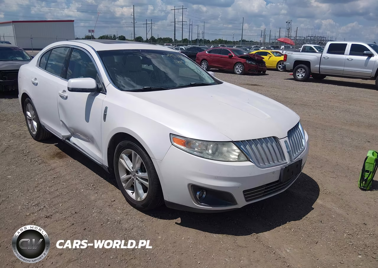 2011 Lincoln Mks VIN:1LNHL9DR1BG607831 - 1