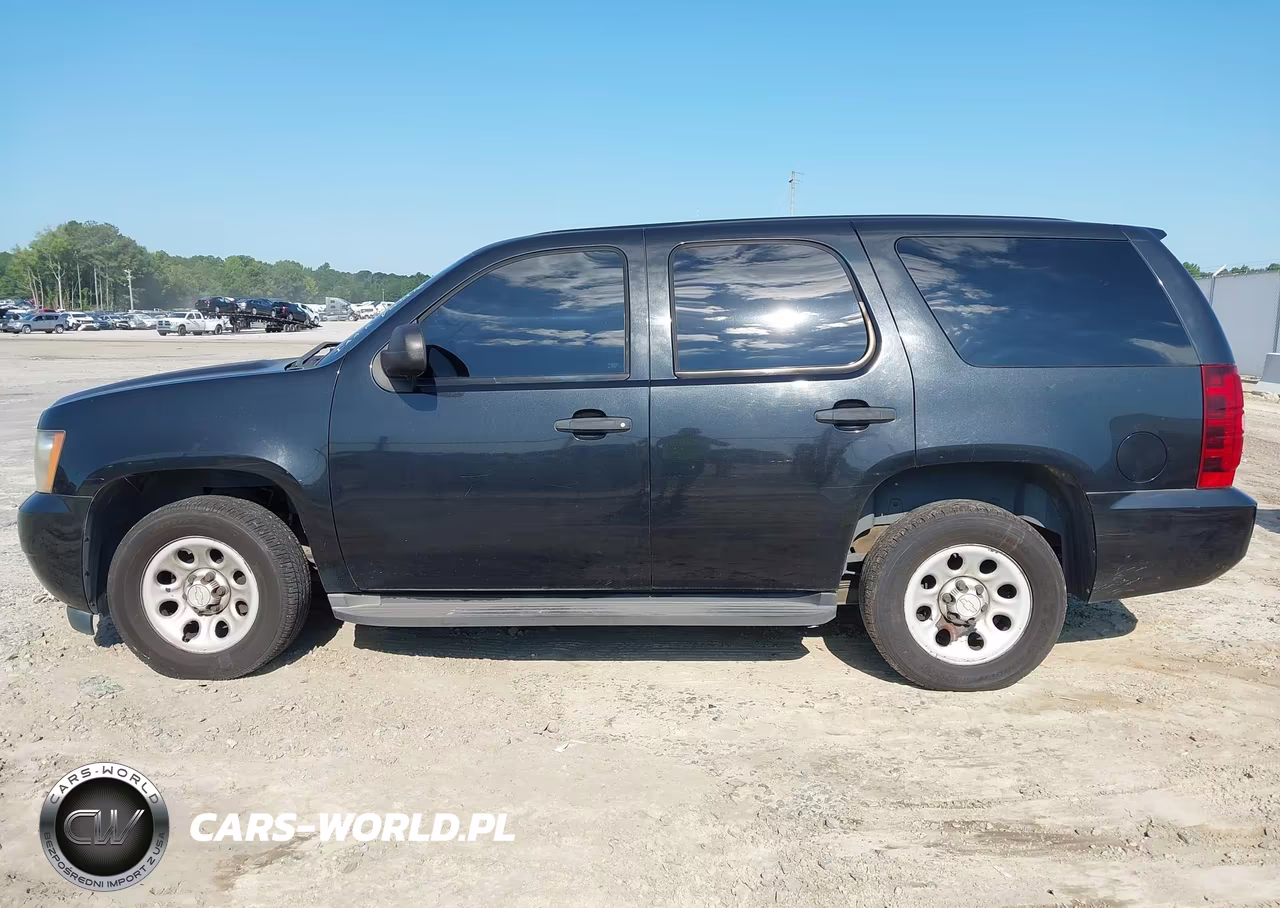 2011 Chevrolet Tahoe Commercial VIN:1GNLC2E08BR274058 - 16