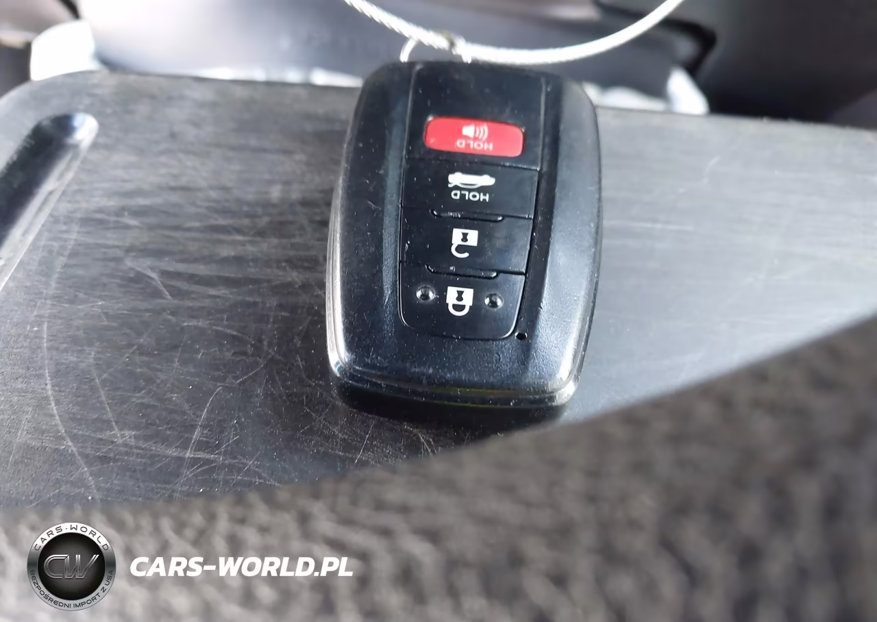 2020 Toyota Corolla Le VIN:JTDHPRAEXLJ037617 - 11