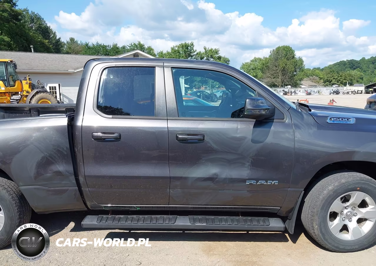 2024 Ram 1500 Big Horn 4X4 6'4 Box VIN:1C6RRFBG5RN143530 - 13