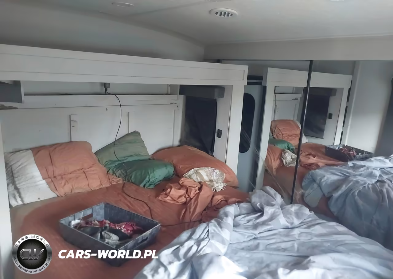2026 Coachmen Chaparral 360Ibl 4 S VIN:5NHFCPM22TS333621 - 6