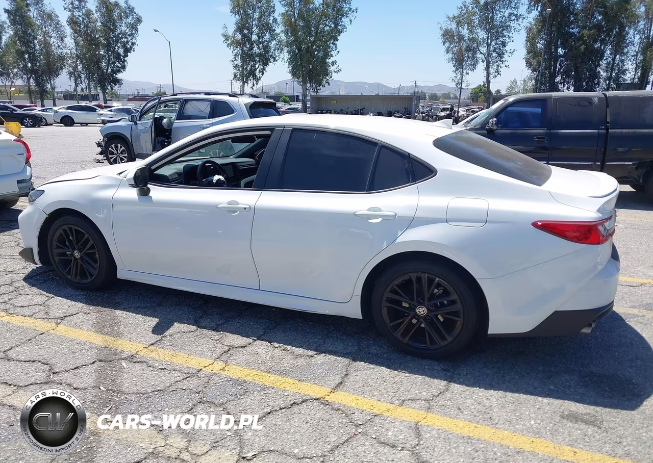 2025 Toyota Camry Se VIN:4T1DAACK4SU515110 - 16