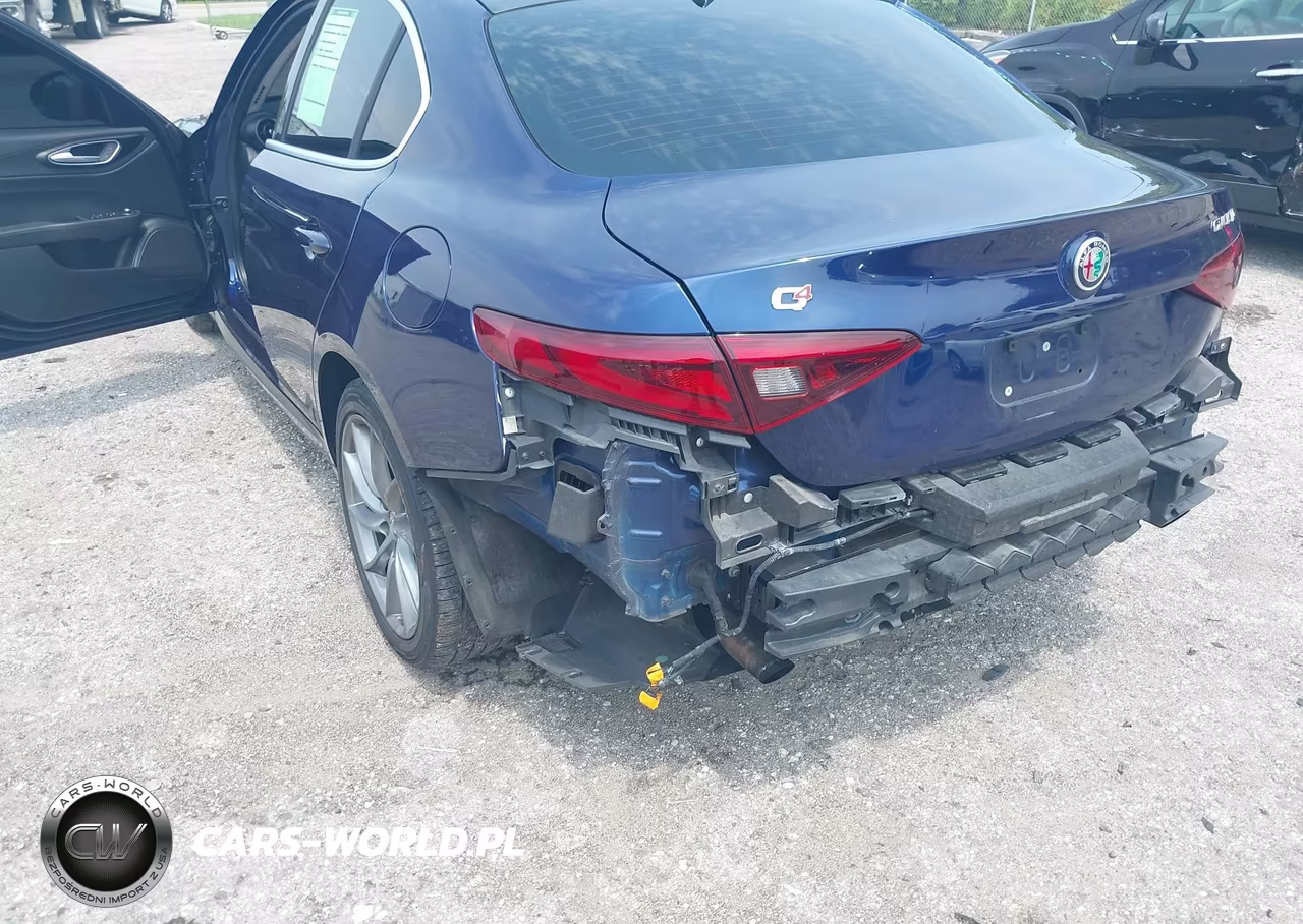 2017 Alfa Romeo Giulia Awd VIN:ZARFAEDNXH7551877 - 6