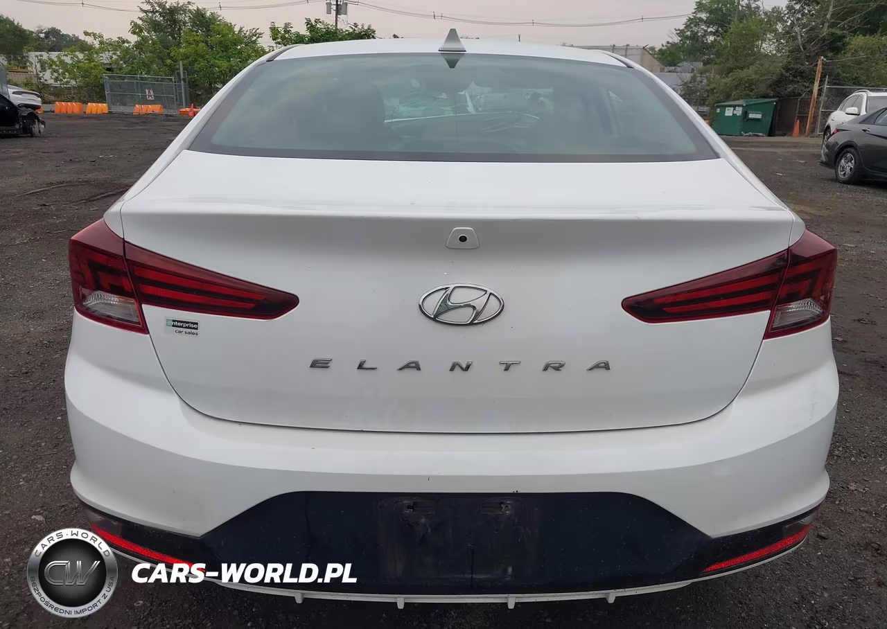 2020 Hyundai Elantra Sel VIN:5NPD84LF5LH582637 - 16