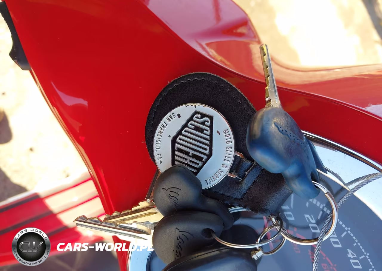 2018 Vespa Gts 300 Super VIN:ZAPMA39L7J5200485 - 11