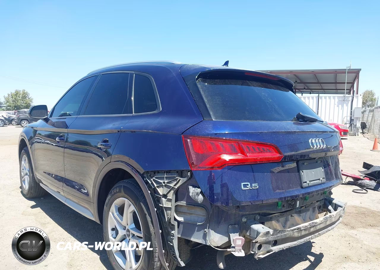 2018 Audi Q5 2.0T Premium-2.0T Tech Premium VIN:WA1ANAFY4J2017425 - 3