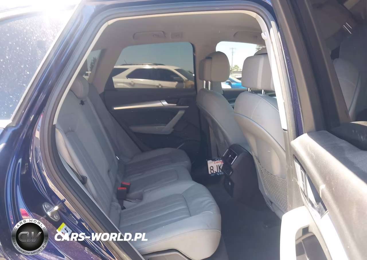 2018 Audi Q5 2.0T Premium-2.0T Tech Premium VIN:WA1ANAFY4J2017425 - 8