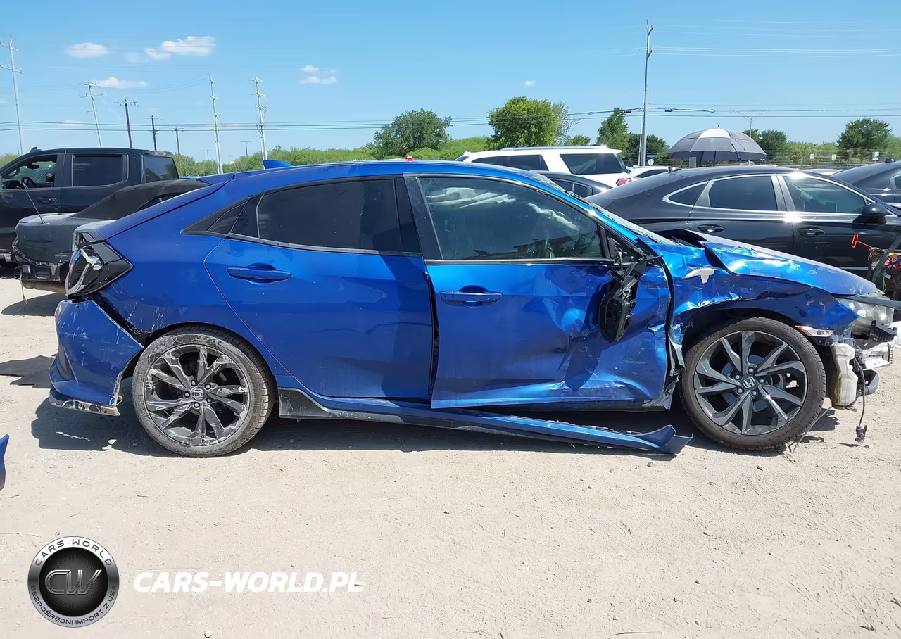 2018 Honda Civic Sport VIN:SHHFK7H42JU229625 - 14
