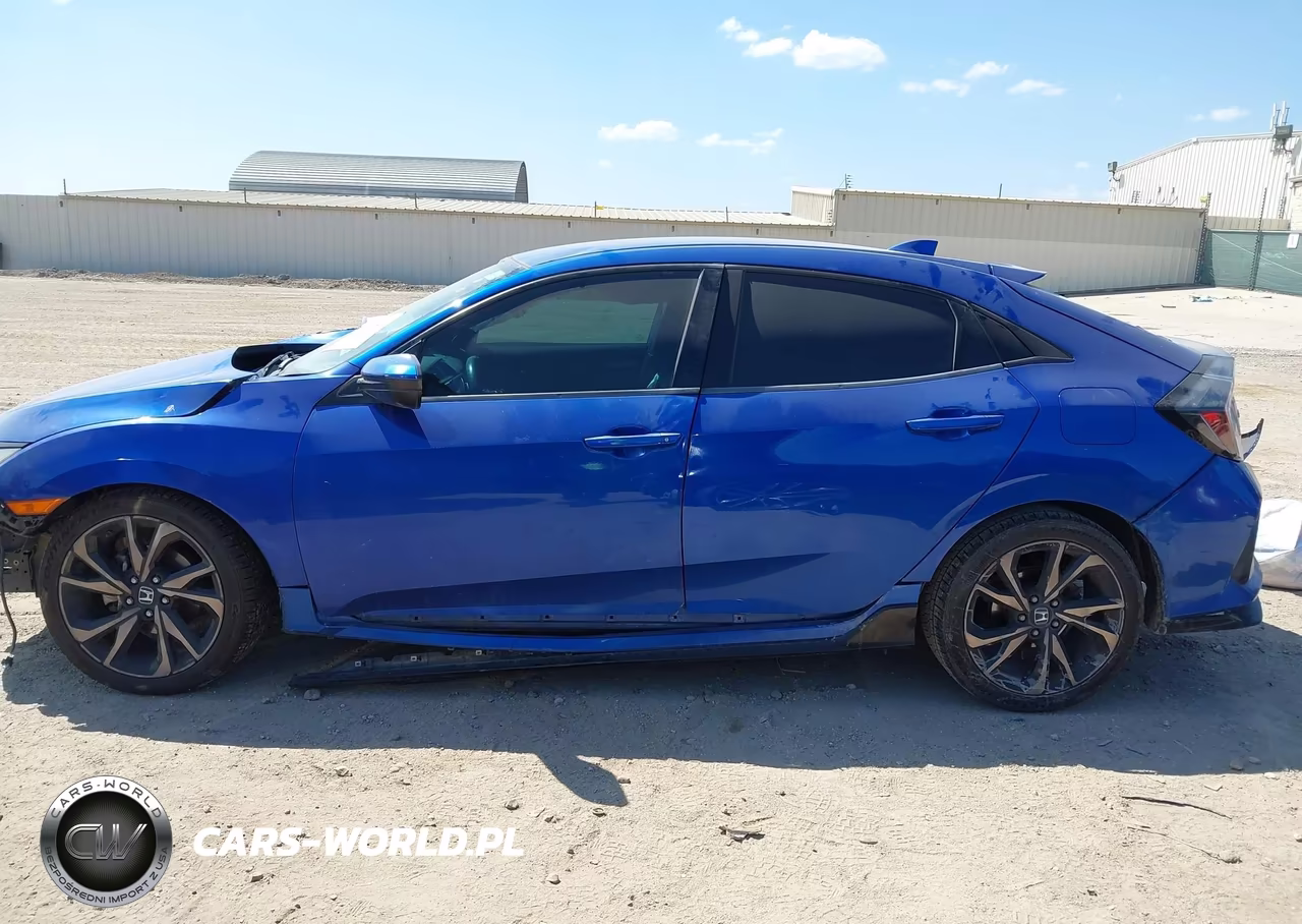 2018 Honda Civic Sport VIN:SHHFK7H42JU229625 - 15
