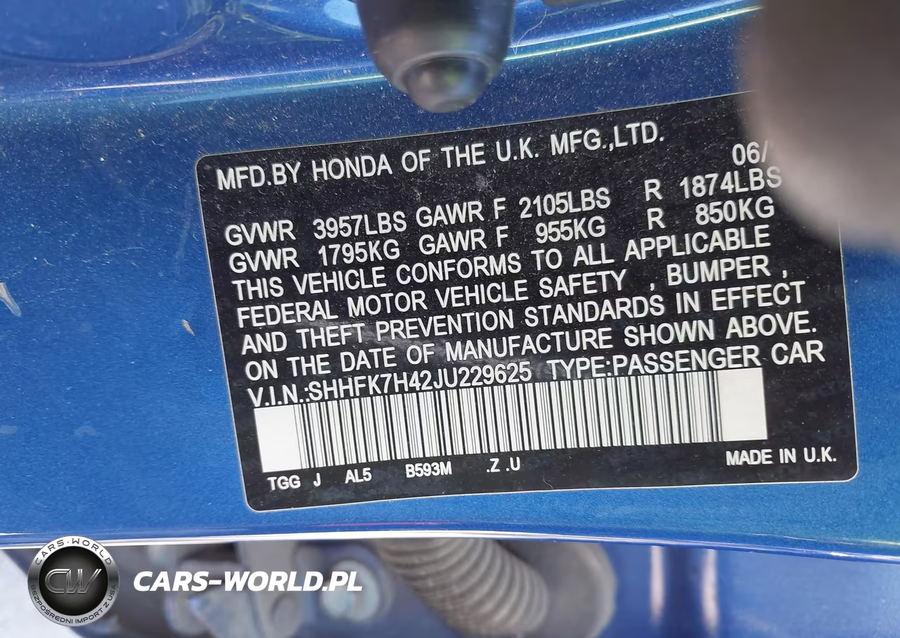 2018 Honda Civic Sport VIN:SHHFK7H42JU229625 - 9