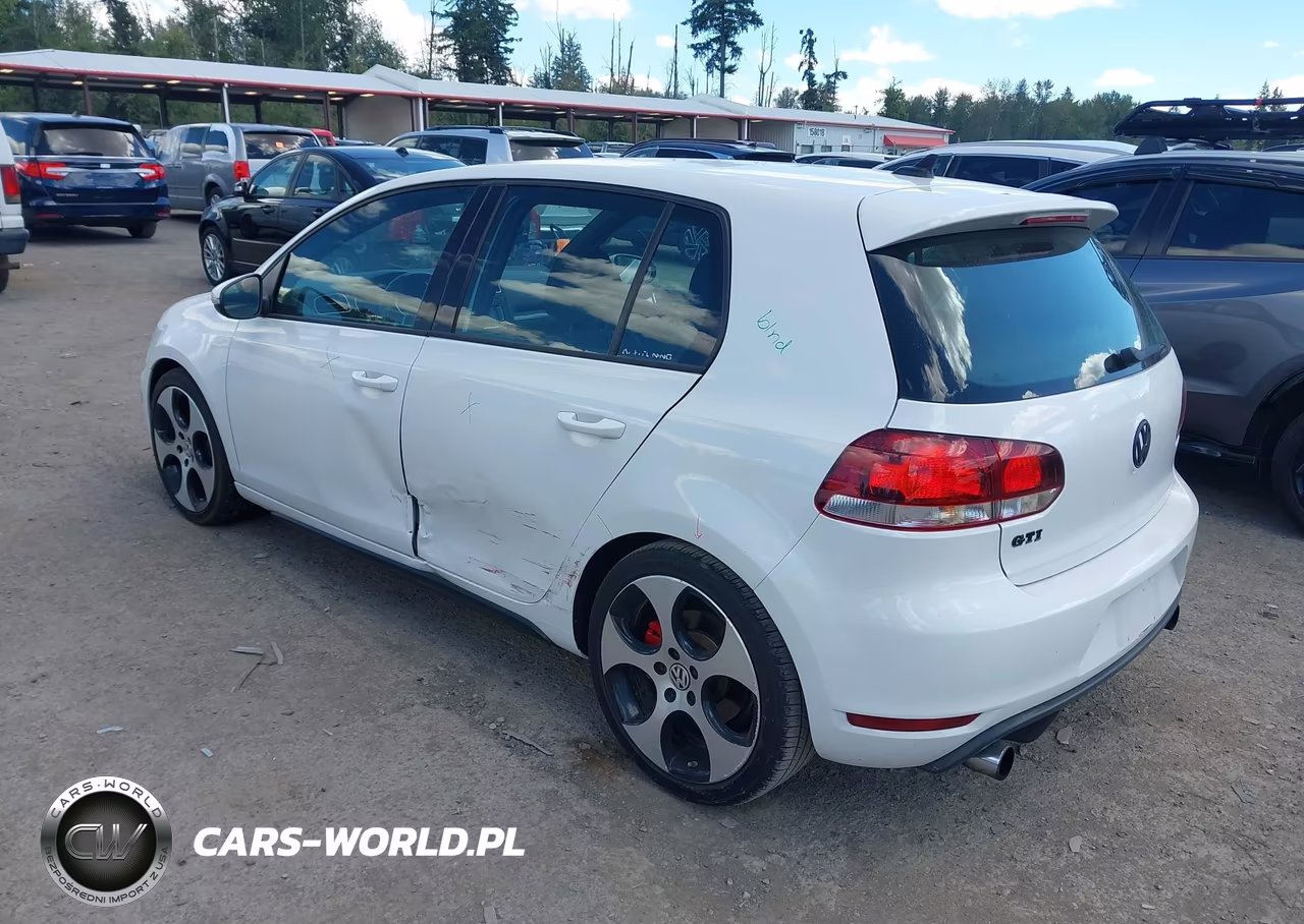 2010 Volkswagen Gti 4-Door VIN:WVWHD7AJ3AW404917 - 3