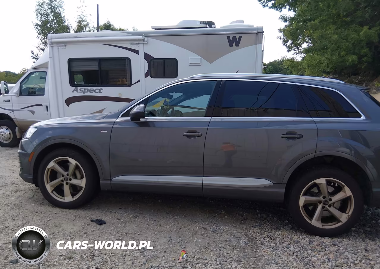 2019 Audi Q7 55 Progressiv VIN:WA1MAAF79KD004434 - 14