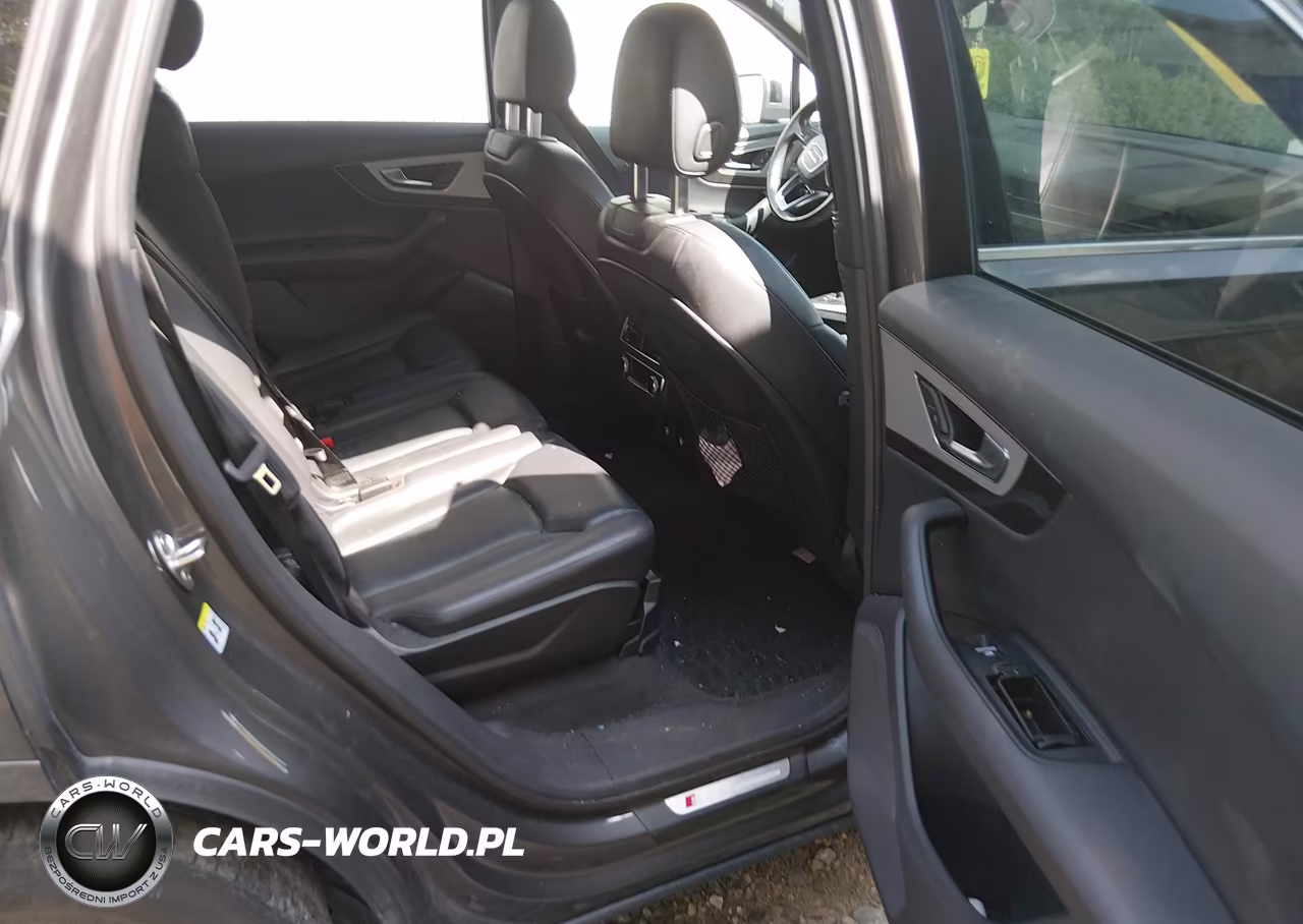 2019 Audi Q7 55 Progressiv VIN:WA1MAAF79KD004434 - 8