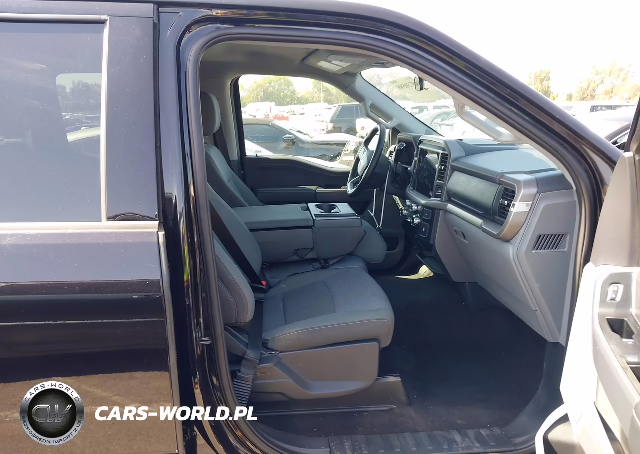 2025 Ford F-150 Xlt VIN:1FTEW3K57SKE28203 - 5