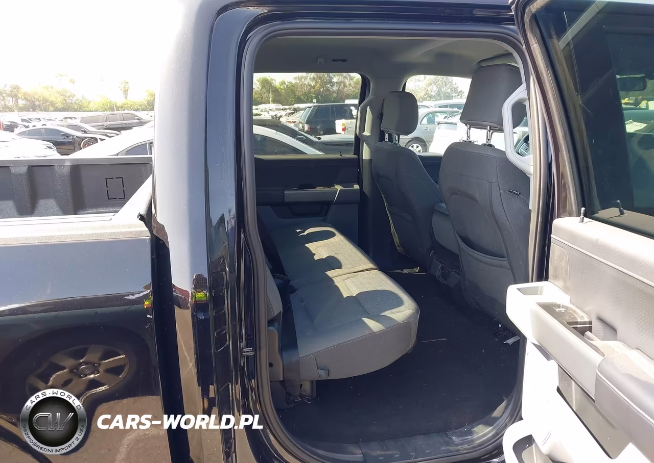 2025 Ford F-150 Xlt VIN:1FTEW3K57SKE28203 - 8