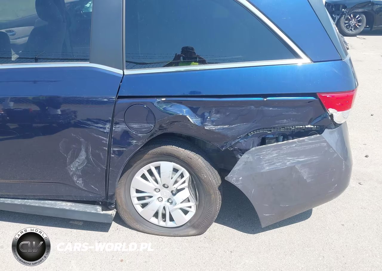 HONDA ODYSSEY LX VIN:5FNRL5H23FB124369 - 6