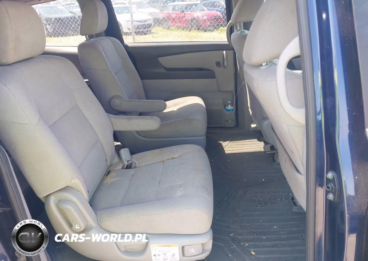 HONDA ODYSSEY LX VIN:5FNRL5H23FB124369 - 8