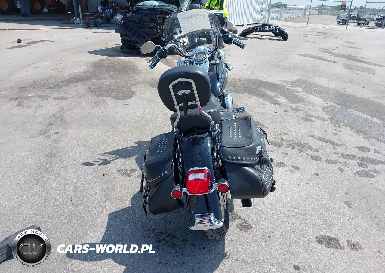 2013 Harley-Davidson Flstc Heritage Softail Classic VIN:1HD1BWV1XDB043384 - 6