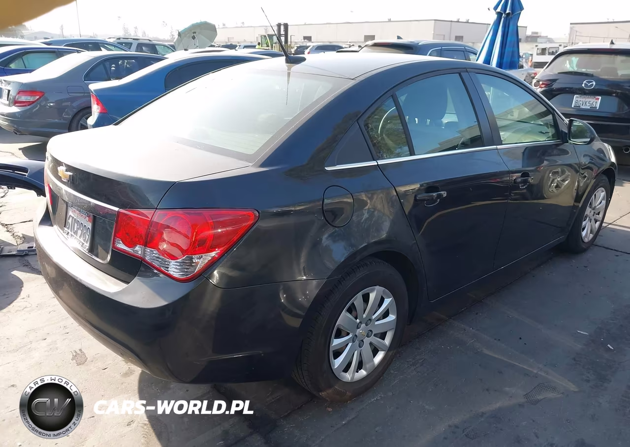 2011 Chevrolet Cruze Ls VIN:1G1PC5SH7B7295252 - 4
