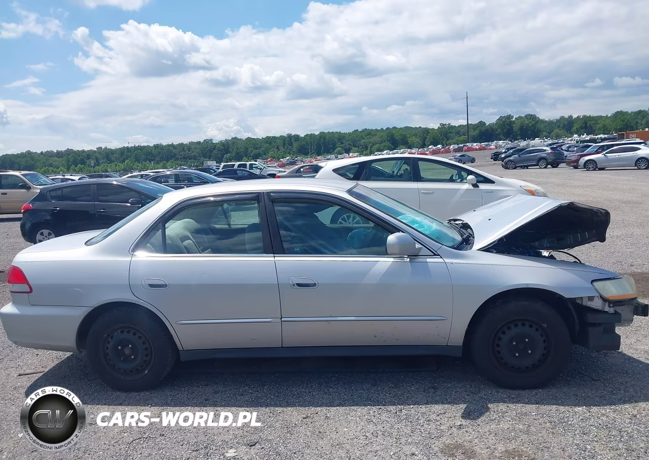 2002 Honda Accord 2.3 Lx VIN:1HGCG66522A168056 - 12