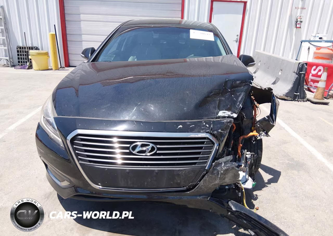 2017 Hyundai Sonata Plug-In Hybrid VIN:KMHE14L26HA068229 - 13
