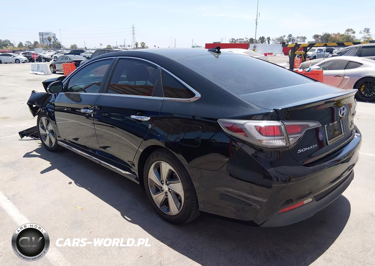 2017 Hyundai Sonata Plug-In Hybrid VIN:KMHE14L26HA068229 - 3