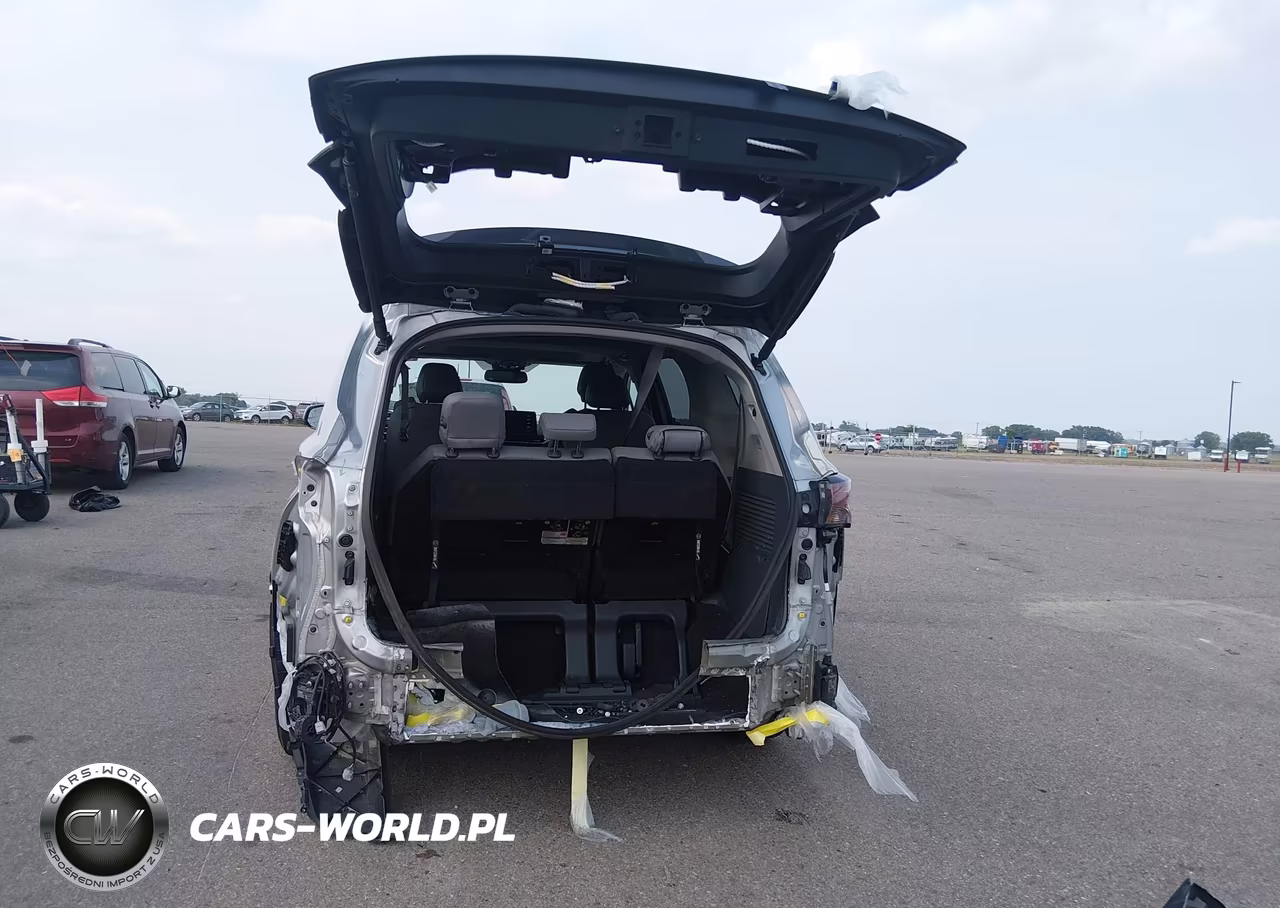 2024 Toyota Sienna Xle VIN:5TDYSKFC0RS149738 - 17