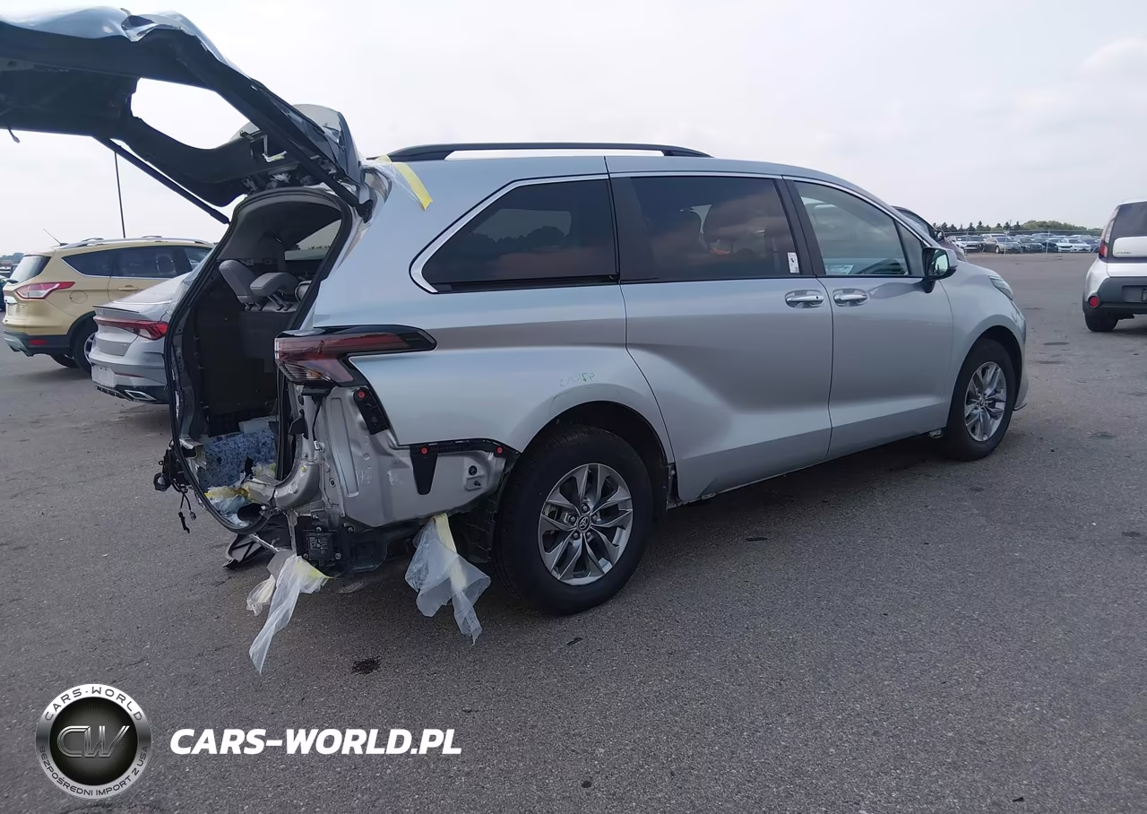 2024 Toyota Sienna Xle VIN:5TDYSKFC0RS149738 - 4