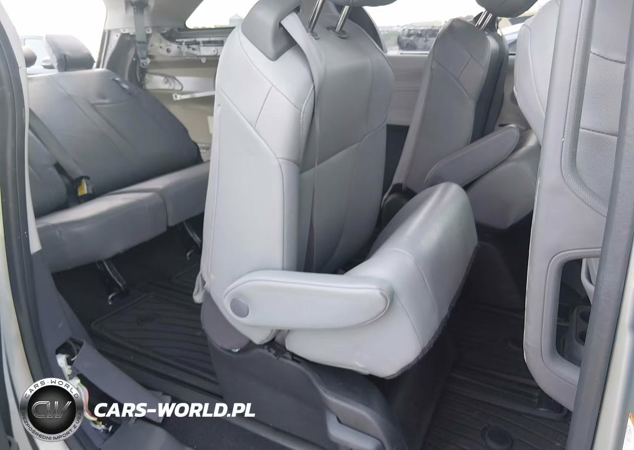 2024 Toyota Sienna Xle VIN:5TDYSKFC0RS149738 - 8