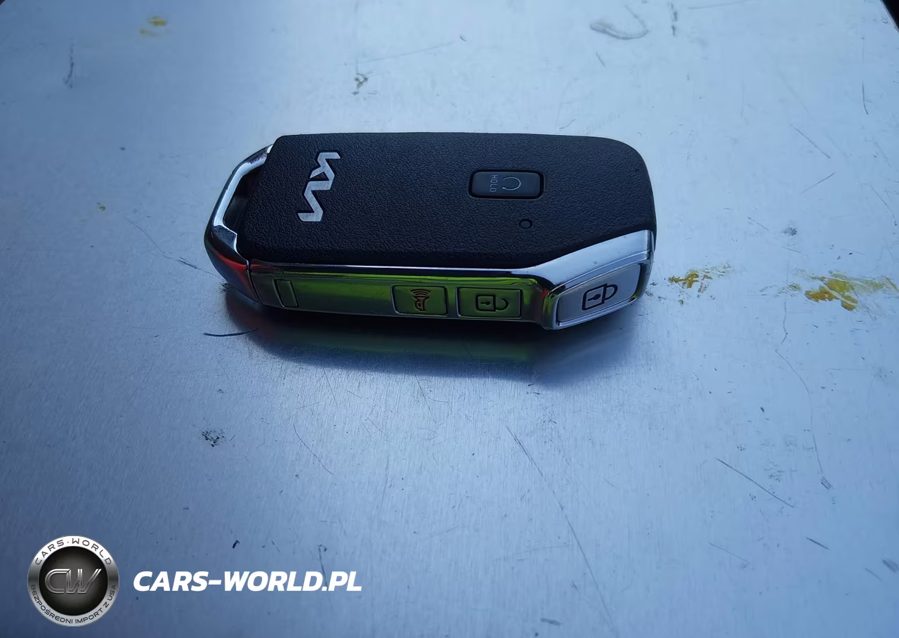 2024 Kia Seltos S VIN:KNDEU2AA9R7638779 - 11