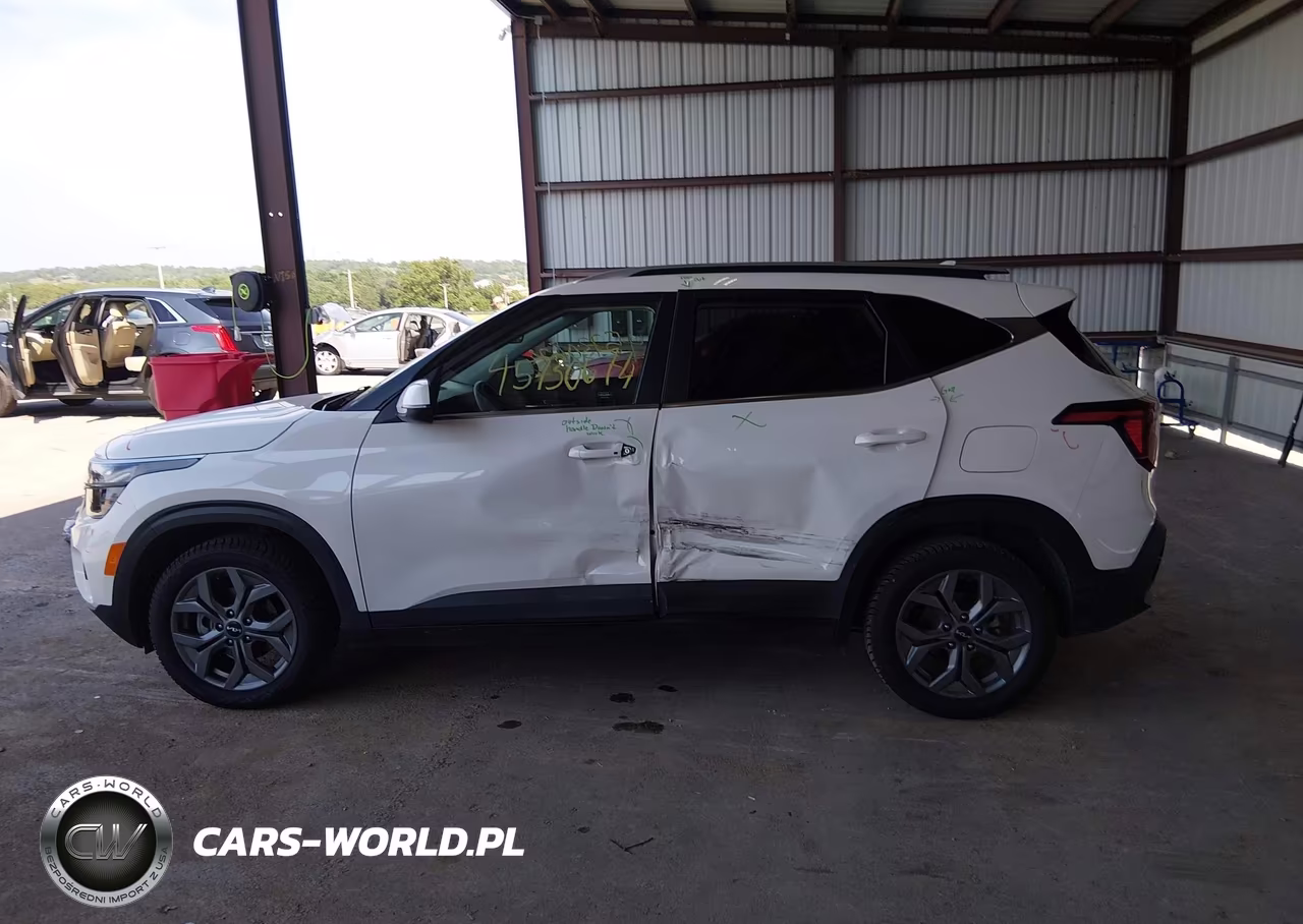 2024 Kia Seltos S VIN:KNDEU2AA9R7638779 - 14