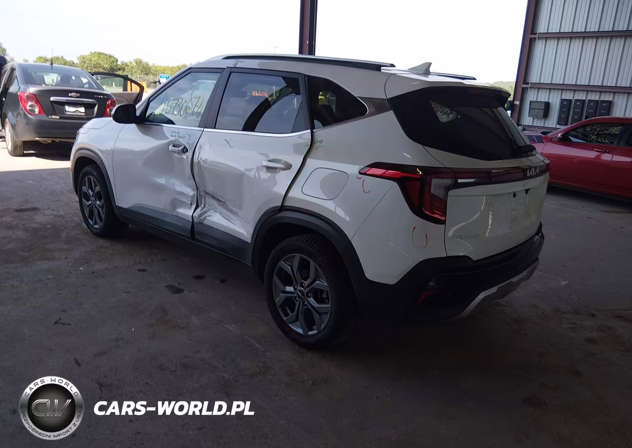 2024 Kia Seltos S VIN:KNDEU2AA9R7638779 - 3