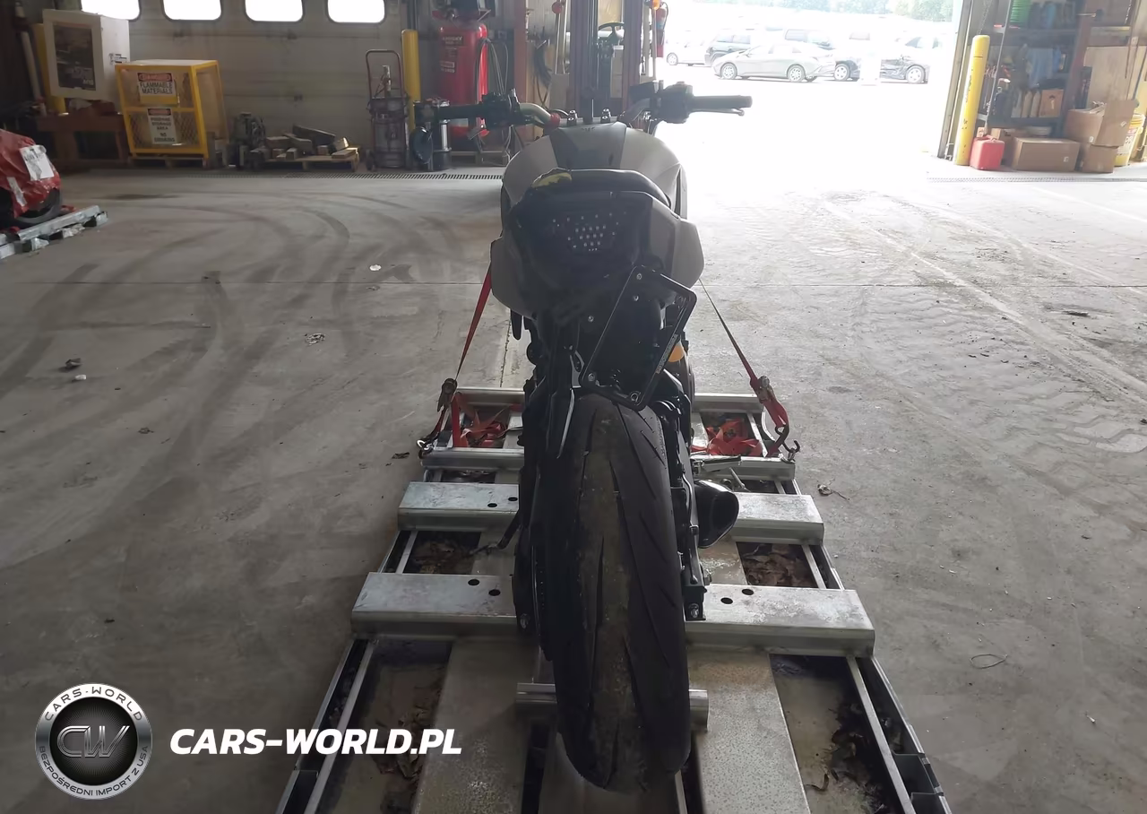 2026 Yamaha Mtn690 VIN:JYARM48E7TA005080 - 6