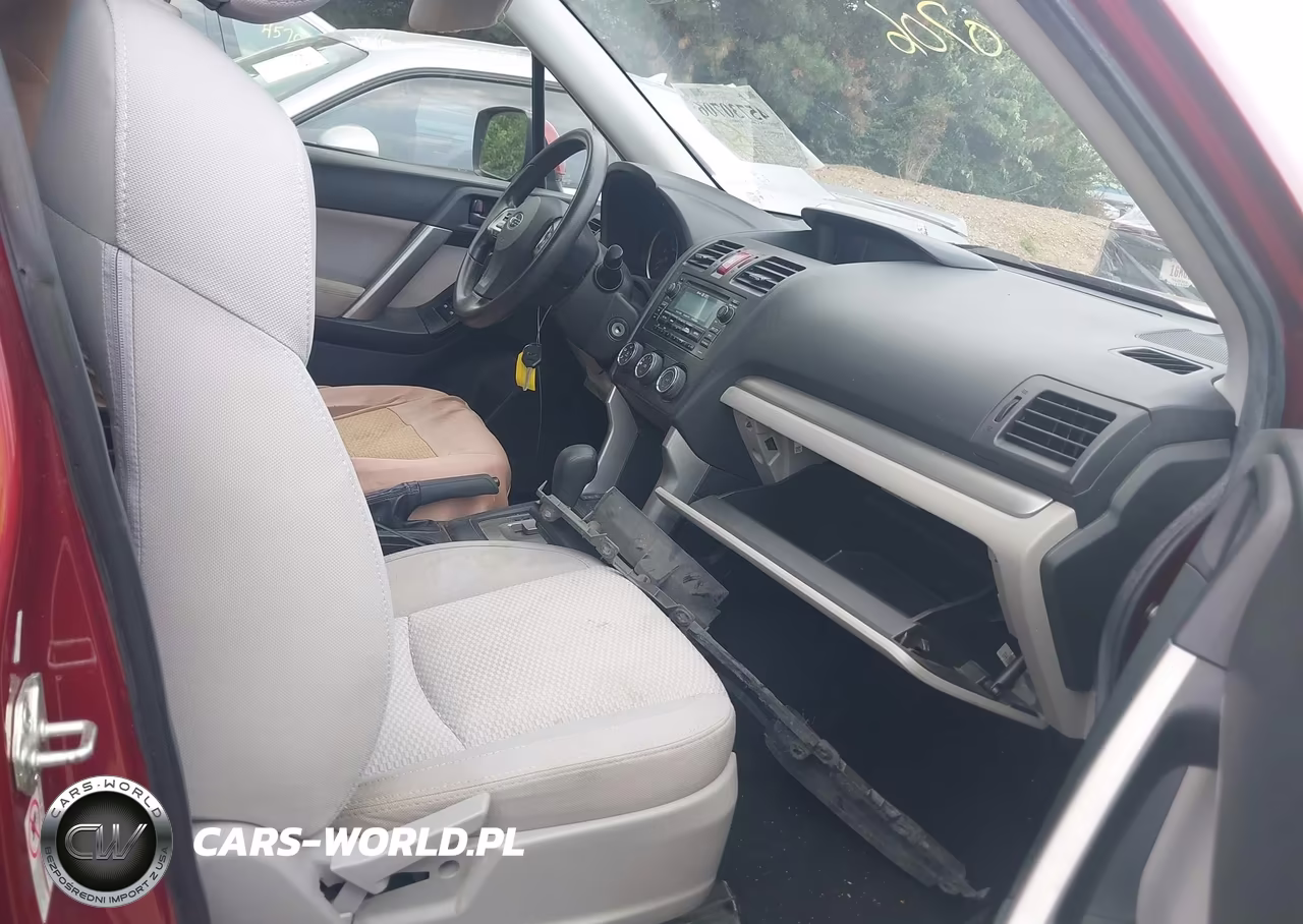 2015 Subaru Forester 2.5I Premium VIN:JF2SJADCXFH556750 - 5