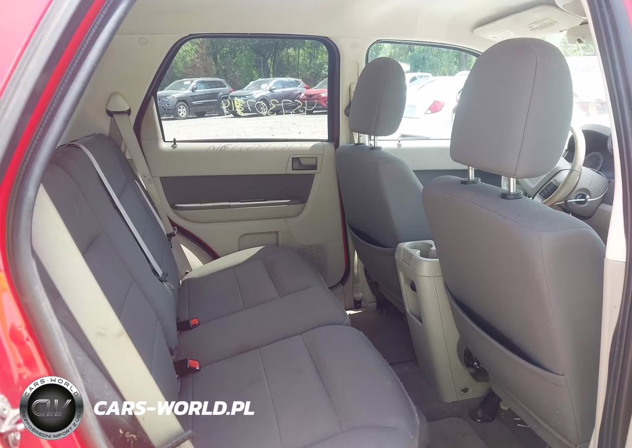 2009 Ford Escape Xlt VIN:1FMCU03759KA92083 - 8