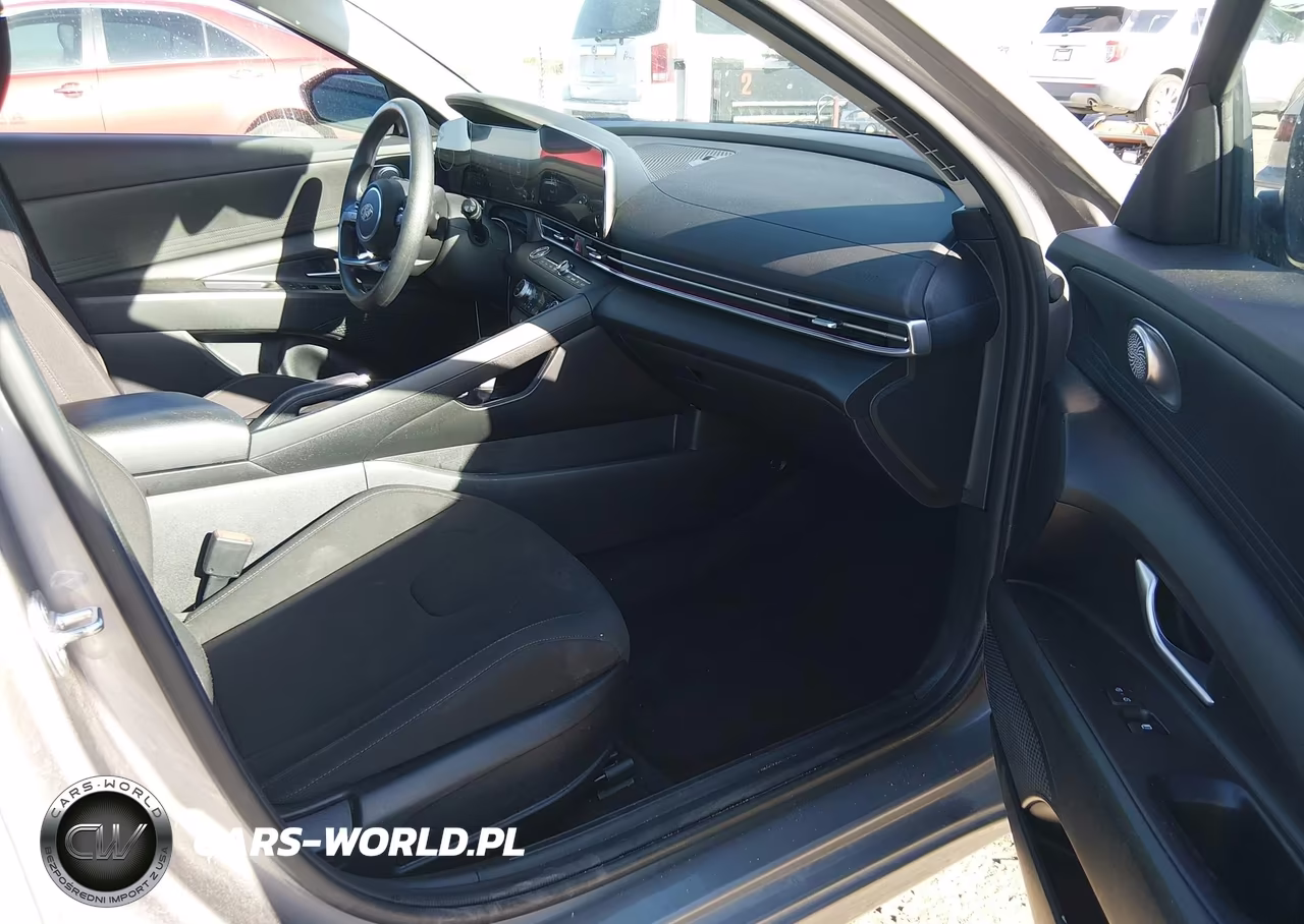 2024 Hyundai Elantra Sel VIN:KMHLM4DG2RU692327 - 5