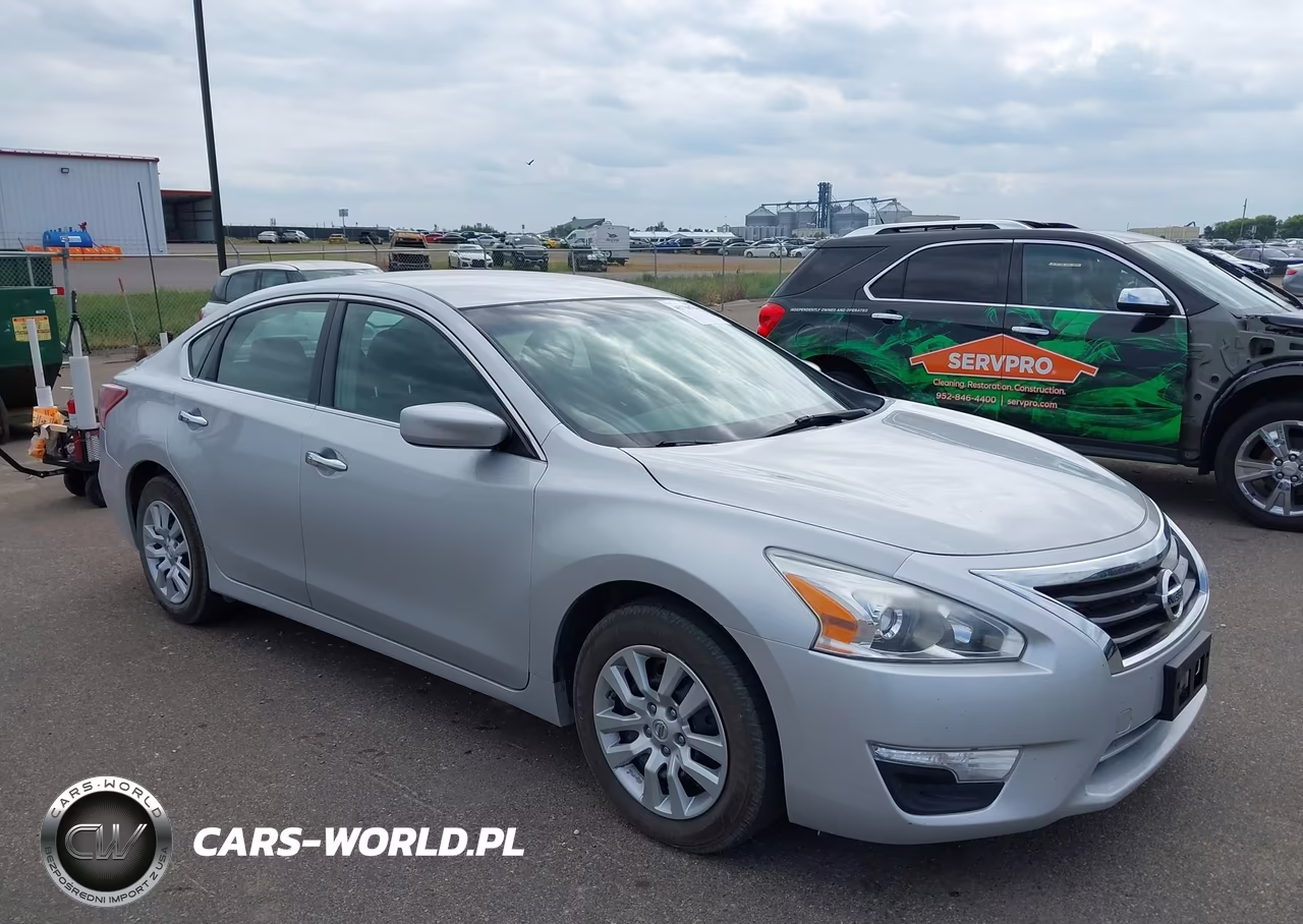 2013 Nissan Altima 2.5 S – zdjęcie 1 z 11