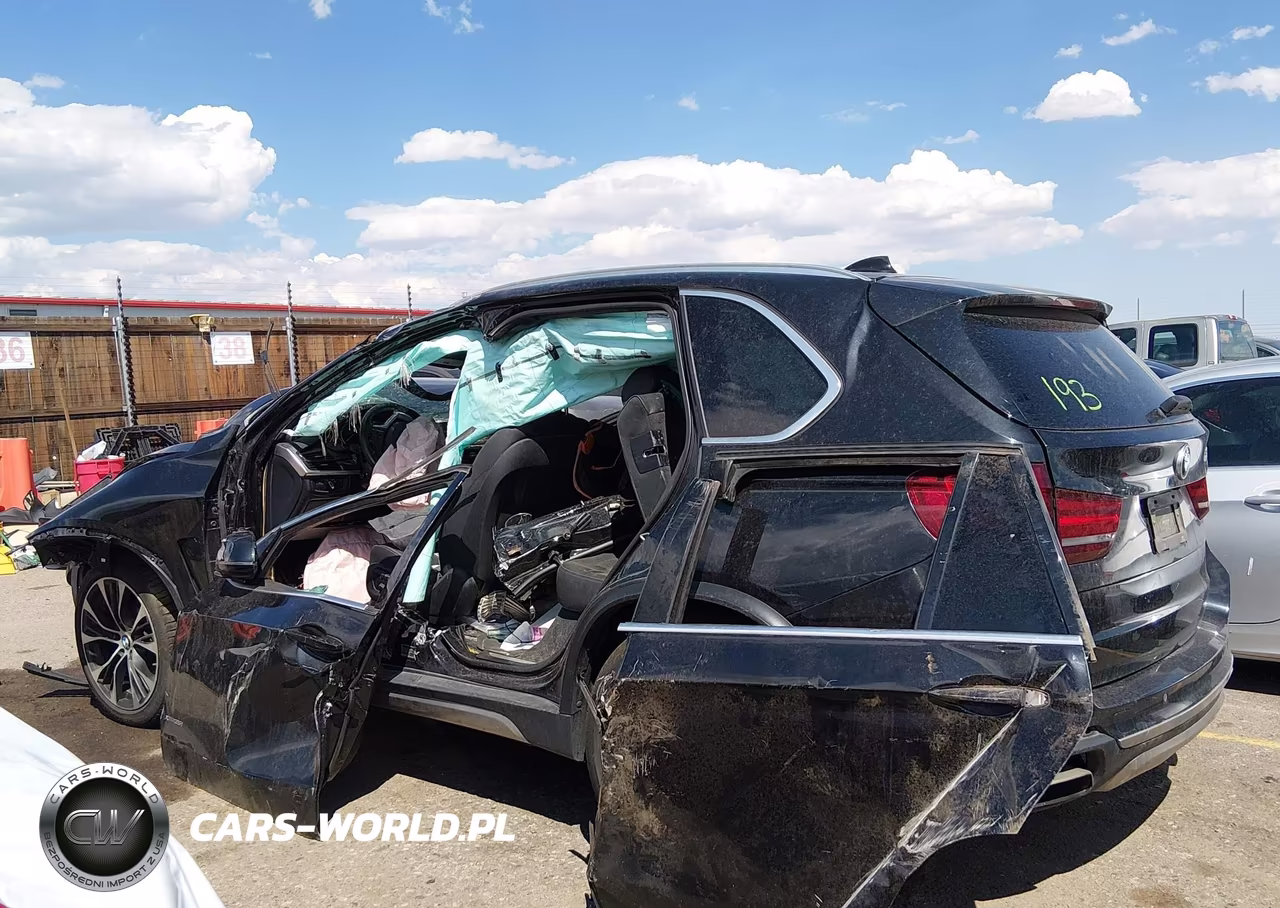 2018 BMW X5 xDrive35I VIN:5UXKR0C53J0X91193 - 14