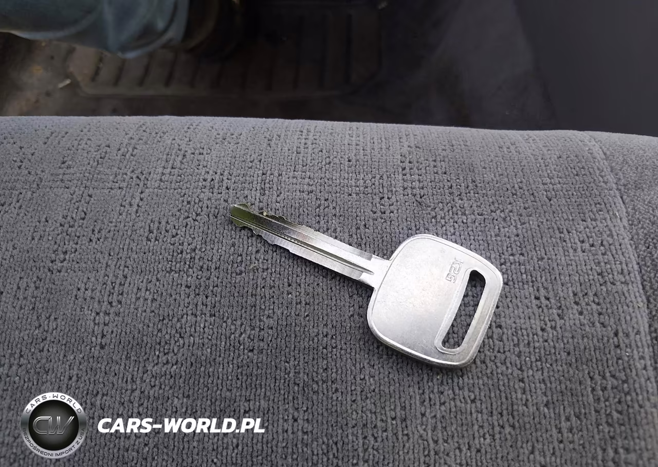 2004 Toyota Corolla Ce VIN:2T1BR32E54C308429 - 11