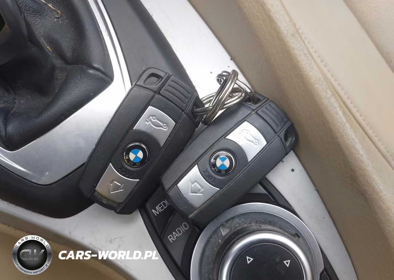 2013 BMW X1 xDrive28I VIN:WBAVL1C57DVR85431 - 11