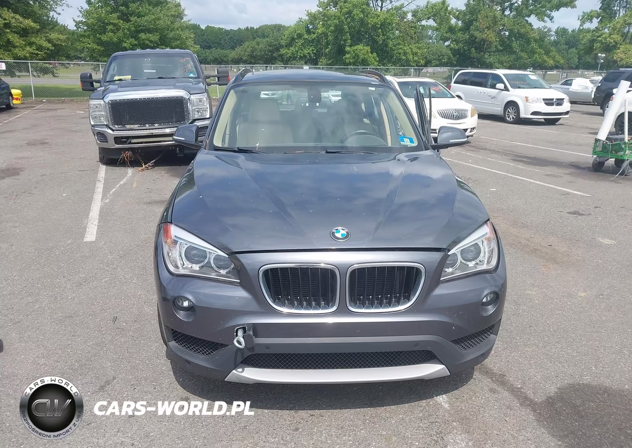 2013 BMW X1 xDrive28I VIN:WBAVL1C57DVR85431 - 12