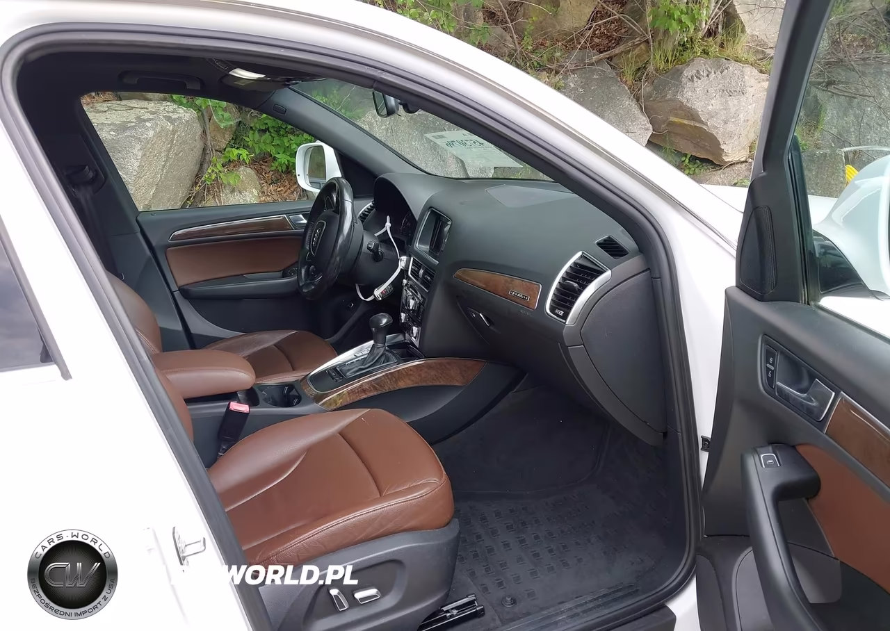 2016 Audi Q5 2.0T Premium VIN:WA1C2AFP2GA047529 - 5