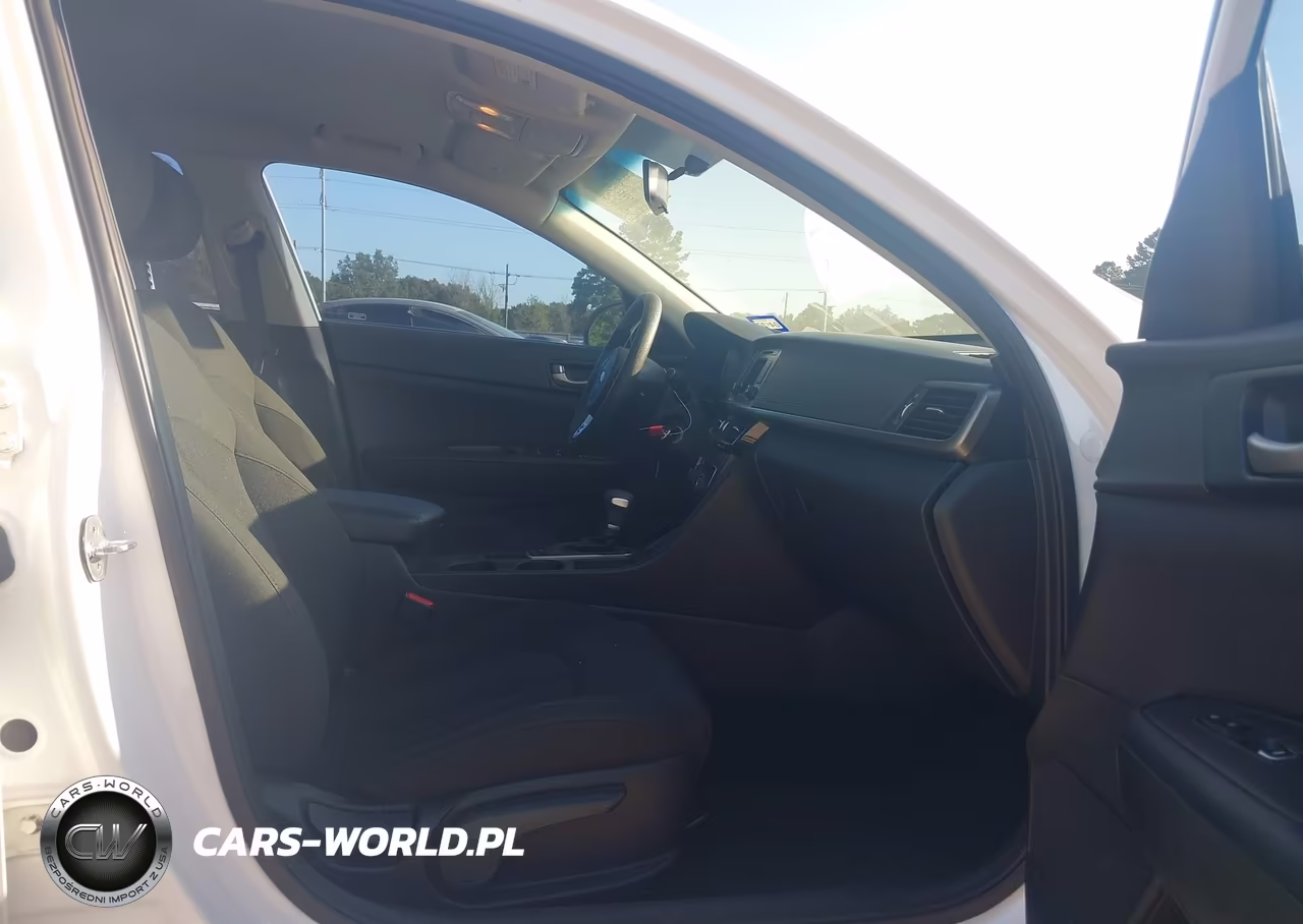 2017 Kia Optima Lx VIN:KNAGT4L34H5137893 - 5