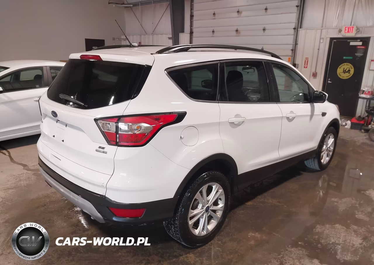 2018 Ford Escape Se VIN:1FMCU9GD3JUD08736 - 4