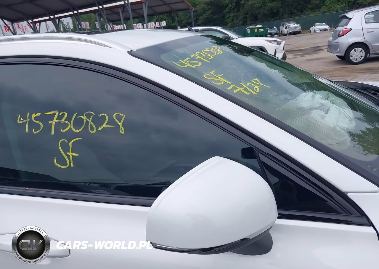 2023 Volvo V60 Cross Country B5 Plus VIN:YV4L12WZ9P2107846 - 18