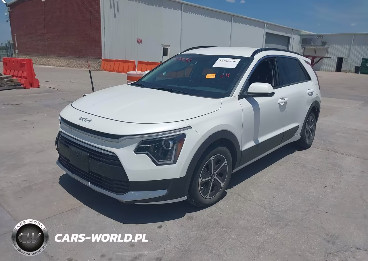 2023 Kia Niro Lx VIN:KNDCP3LE5P5086954 - 2
