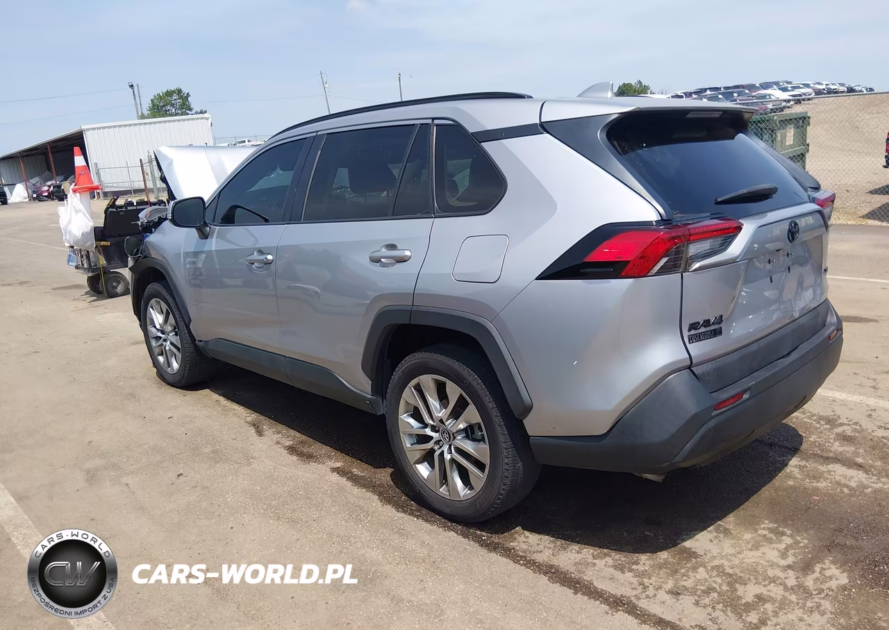 2019 Toyota Rav4 Xle Premium VIN:2T3C1RFV8KC016769 - 3