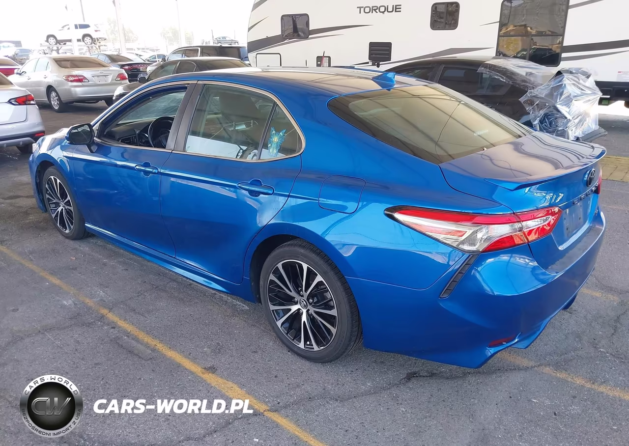 2019 Toyota Camry Se VIN:4T1B11HK6KU220414 - 3