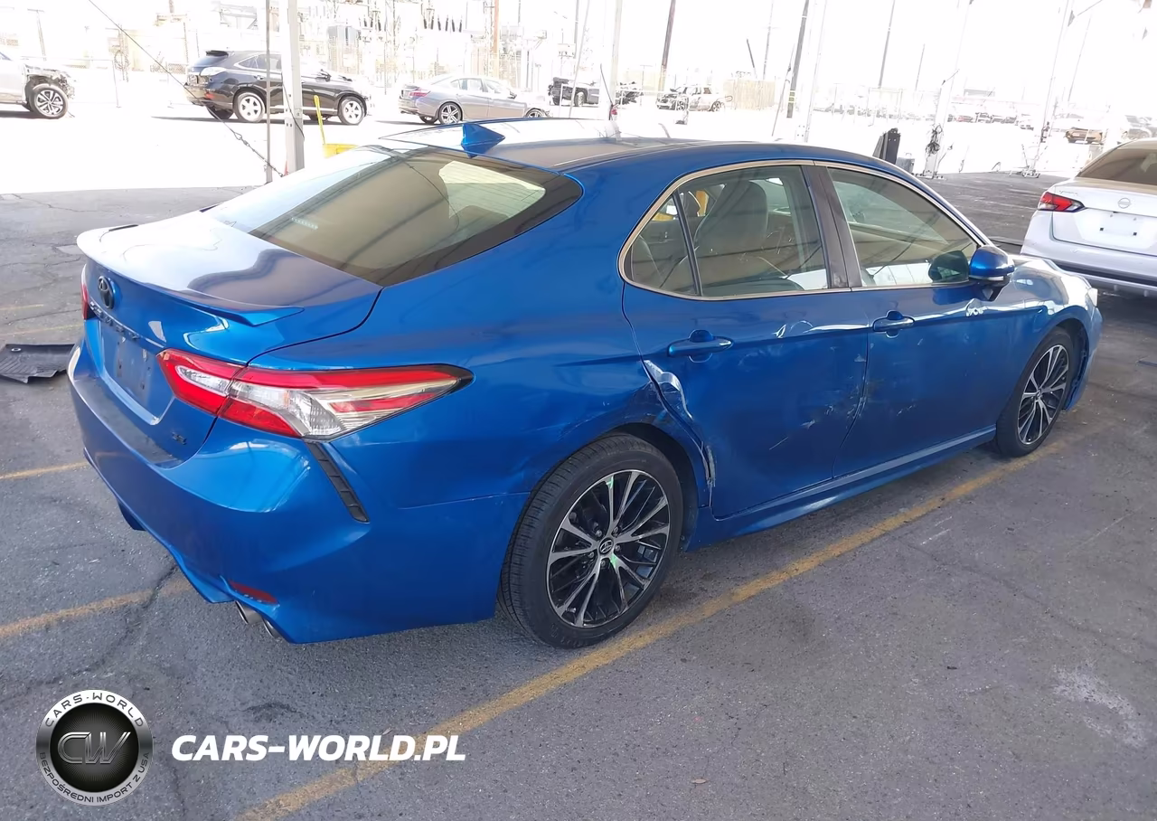2019 Toyota Camry Se VIN:4T1B11HK6KU220414 - 4