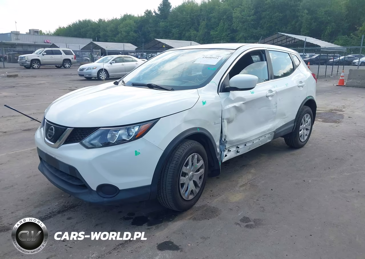 2019 Nissan Rogue Sport S VIN:JN1BJ1CR1KW323370 - 2